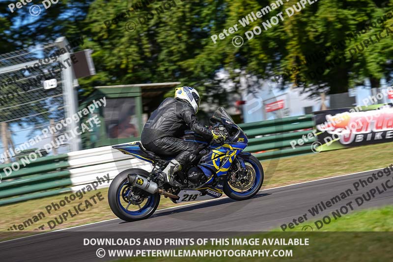 cadwell no limits trackday;cadwell park;cadwell park photographs;cadwell trackday photographs;enduro digital images;event digital images;eventdigitalimages;no limits trackdays;peter wileman photography;racing digital images;trackday digital images;trackday photos